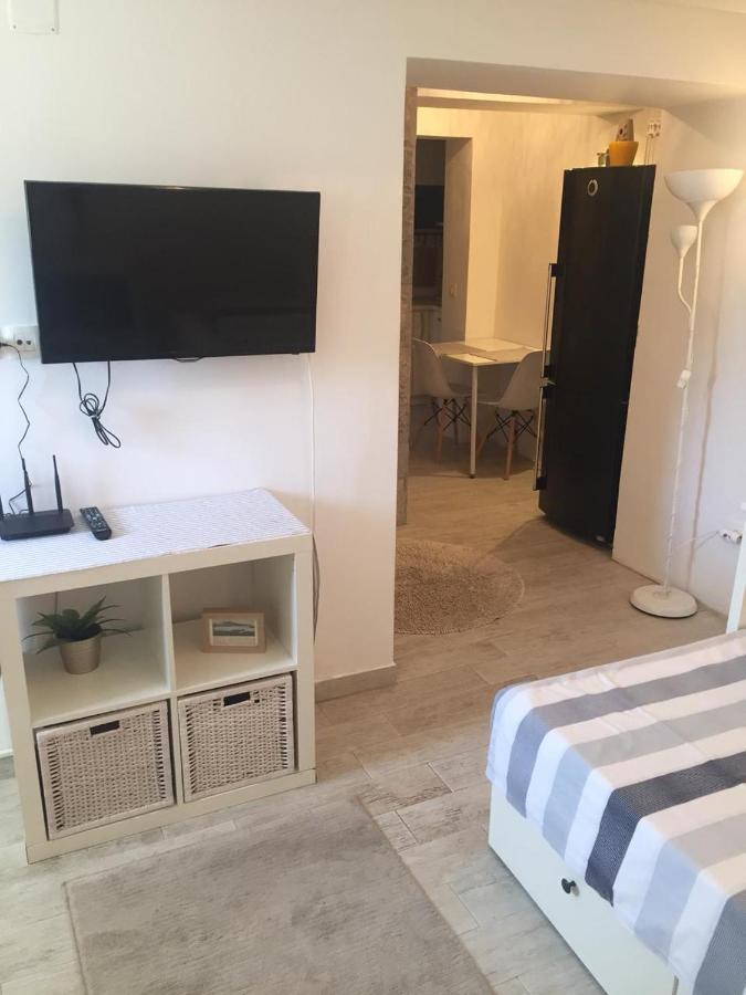 Alex Apartments บุดวา ภายนอก รูปภาพ